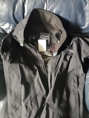Berghaus large blue jacket - large,